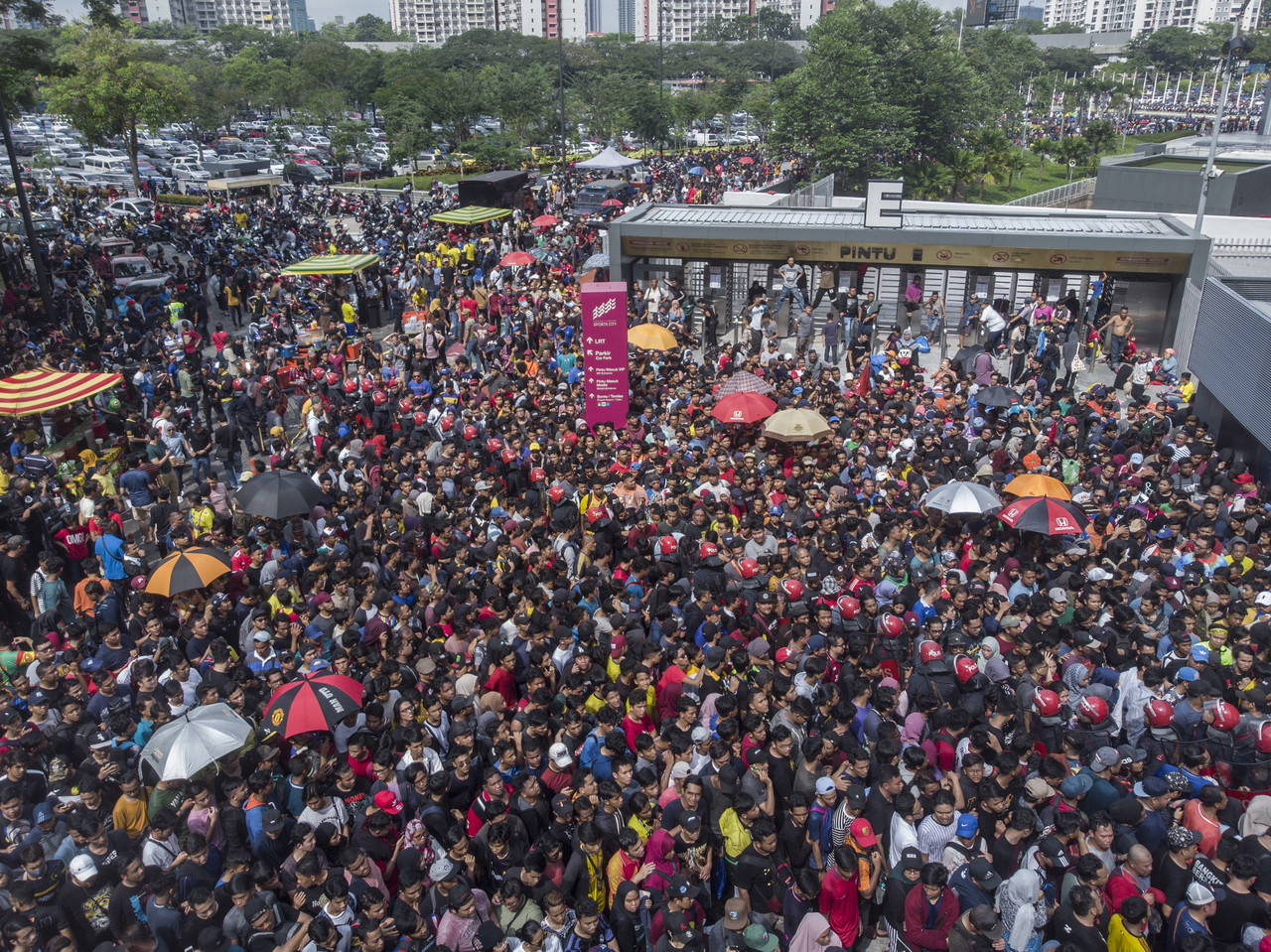 TINJAUAN PENJUALAN TIKET PERLAWANAN AKHIR PIALA SUZUKI AFF 2018