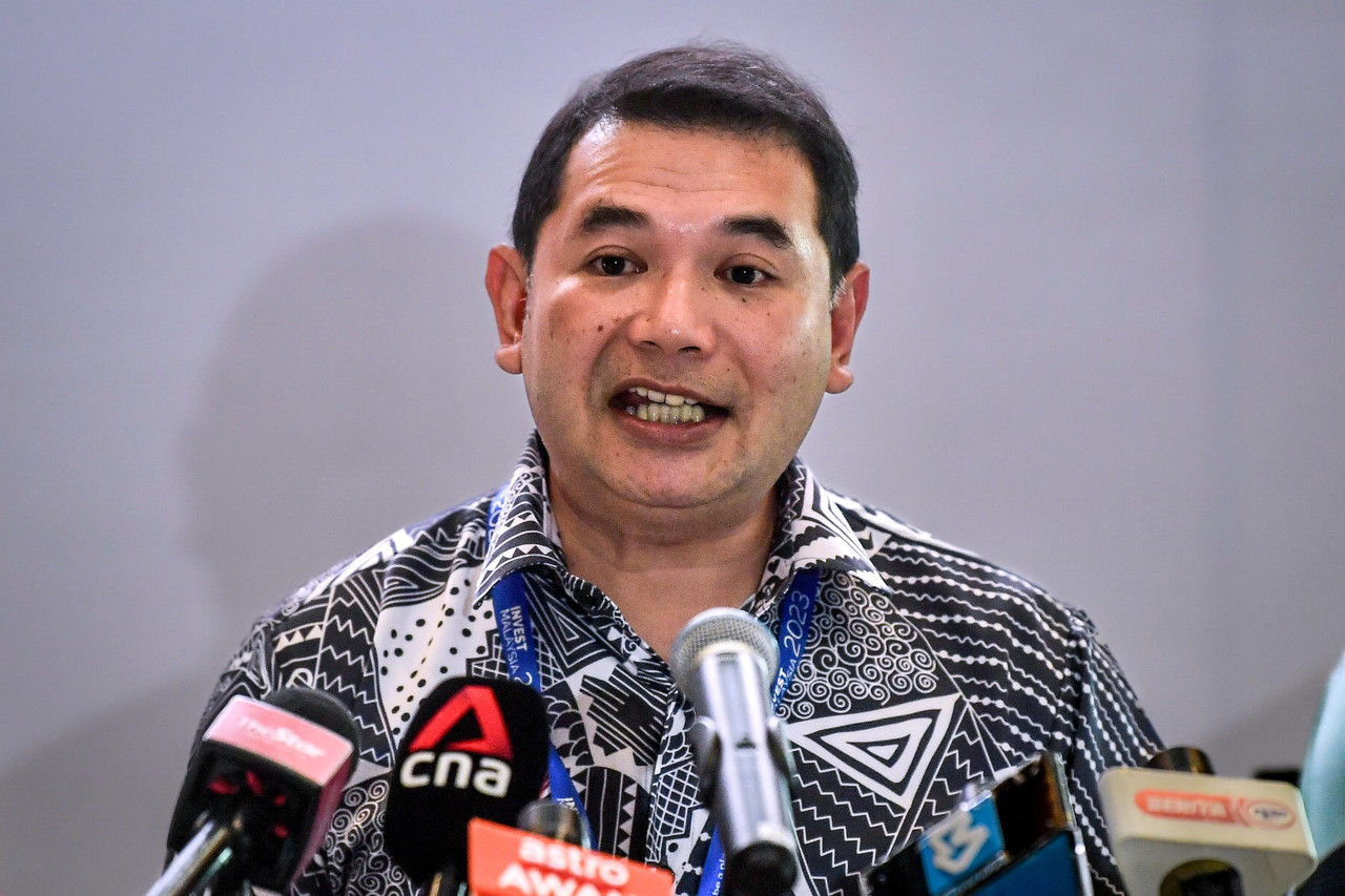 RAFIZI RAMLI